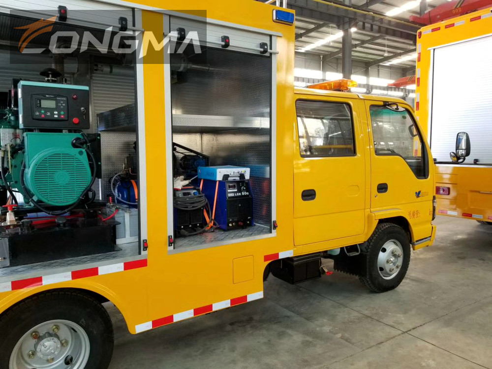 五十铃双排座抢险车(1200m³/h)