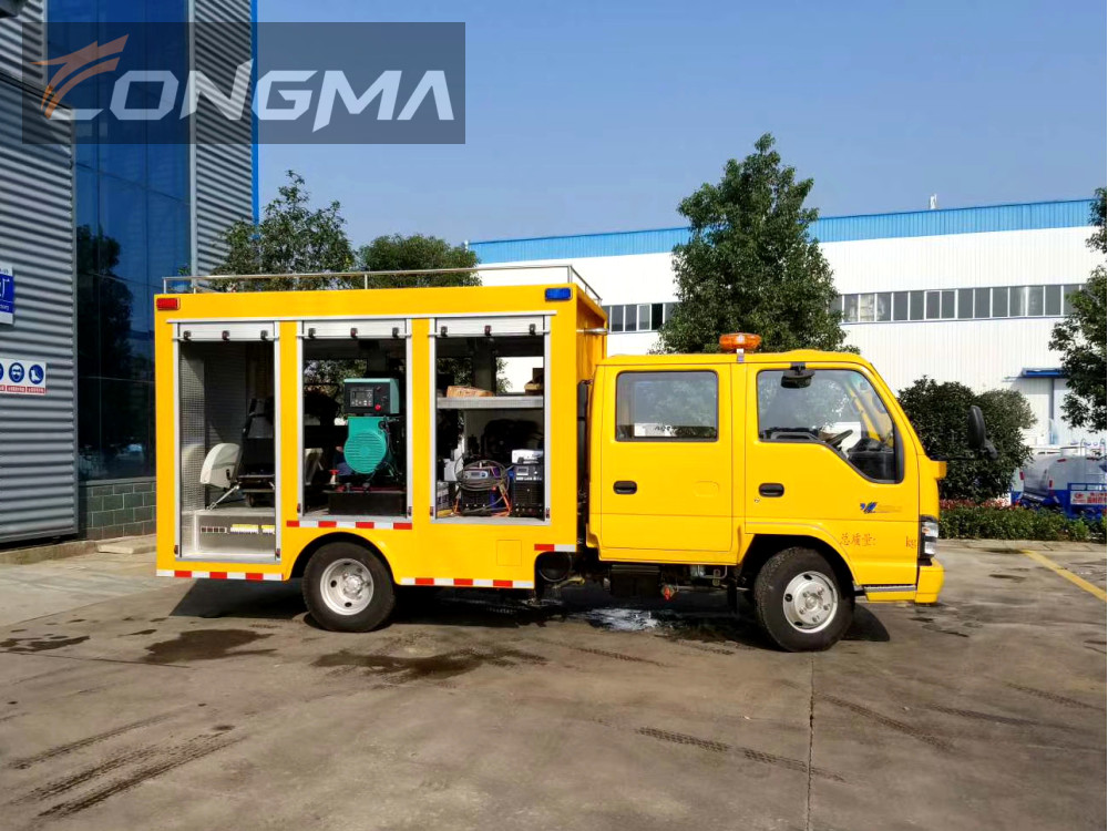 五十铃双排座抢险车(1200m³/h)