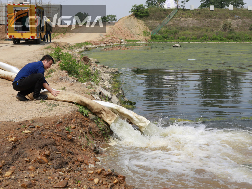 五十铃双排座抢险车(1200m³/h)