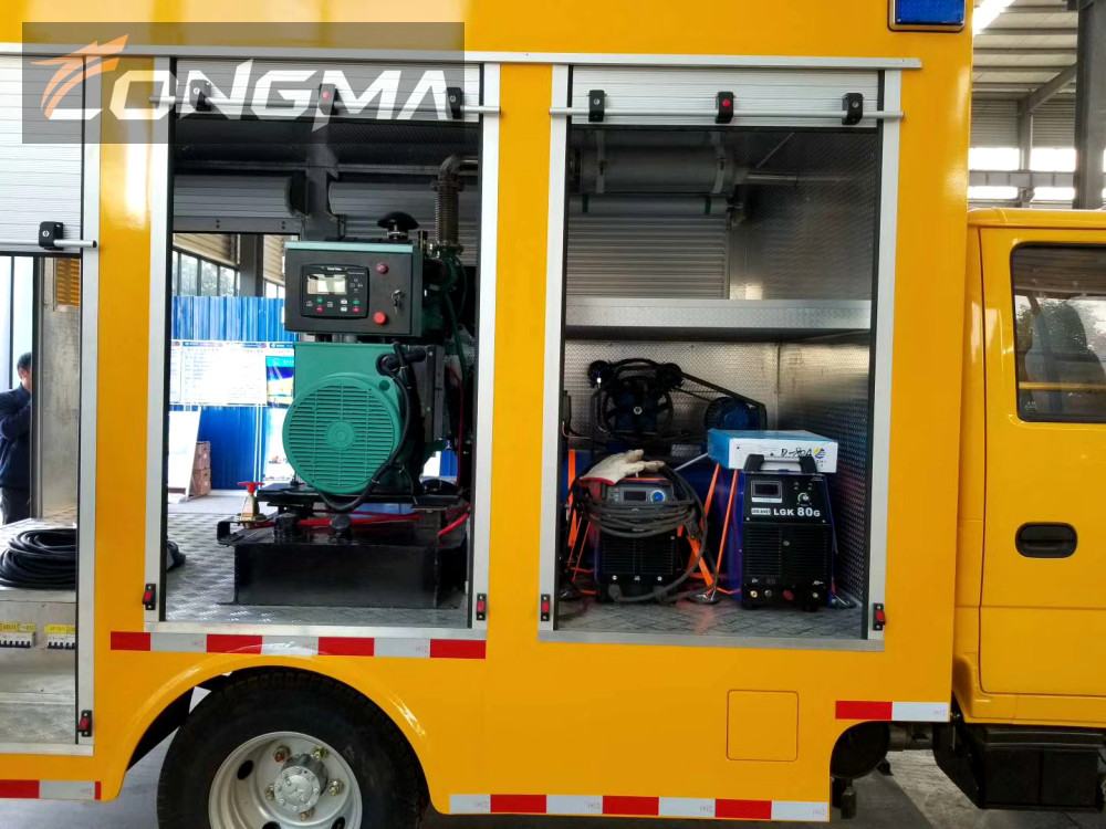 五十铃双排座抢险车(1200m³/h)