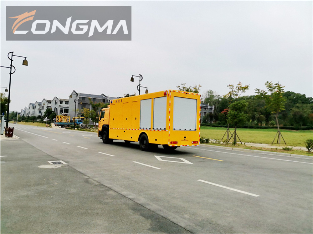 重汽豪沃大流量排水抢险车(4000m³/h)