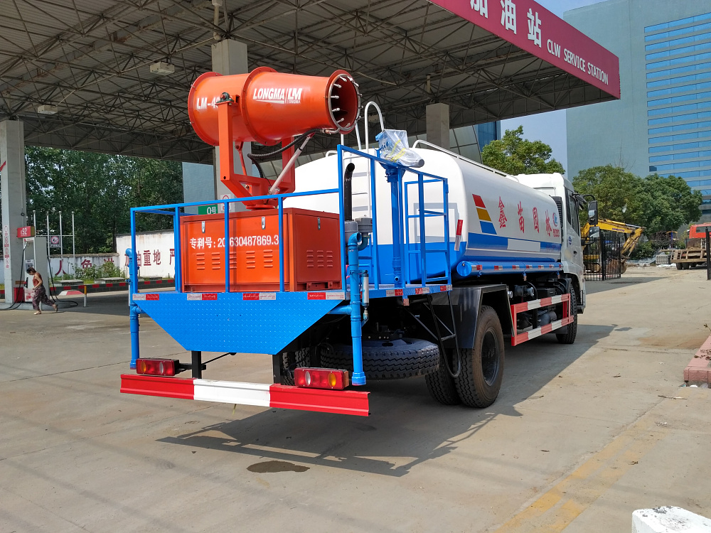 东风天锦喷雾洒水车(国五12立方/30-40米雾炮)