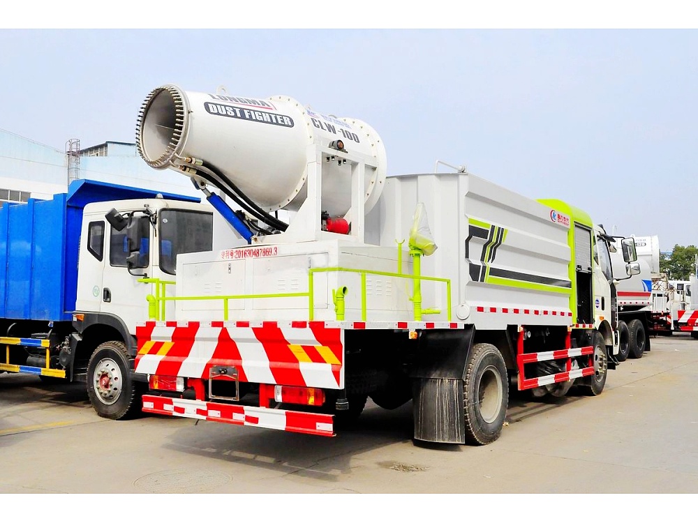 解放J6L多功能抑尘车(国六11.3立方/50-100米雾炮)