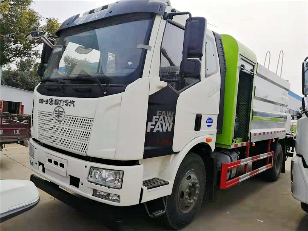 解放J6L多功能抑尘车(国六11.3立方/50-100米雾炮)