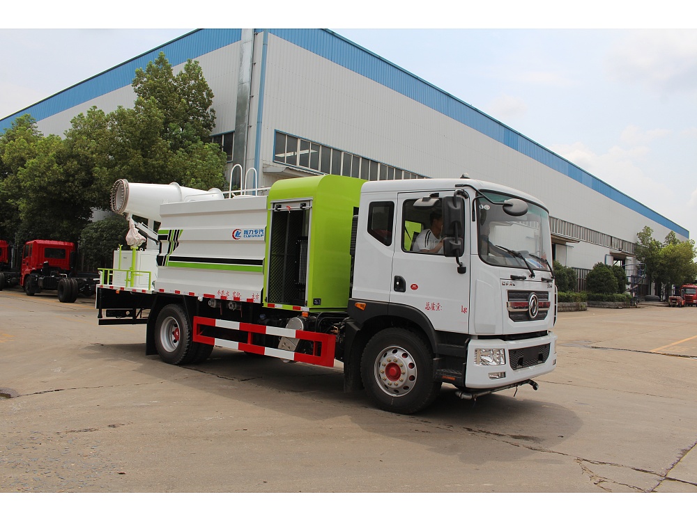 东风多利卡D9雾炮车(国六10立方/50-100米雾炮)