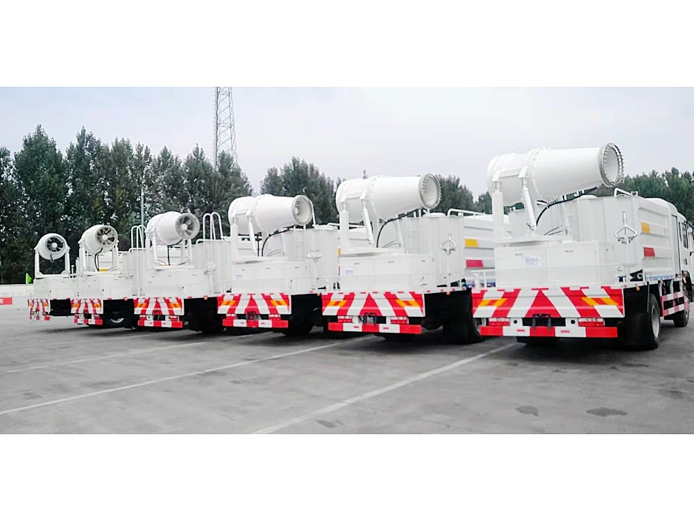 东风D9雾炮车(国五10立方/50-100米雾炮)
