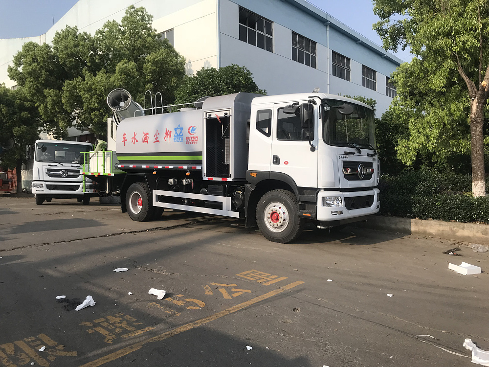 东风多利卡D9抑尘车(国六10立方/50-100米雾炮)