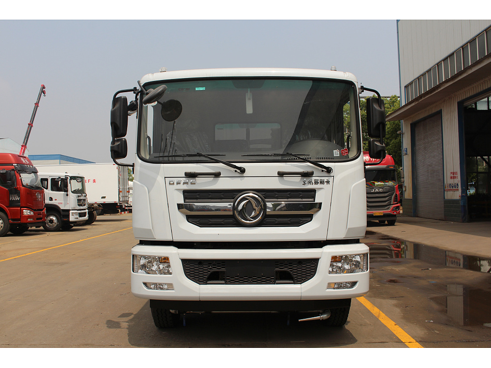 东风多利卡D9抑尘车(国六10立方/50-100米雾炮)