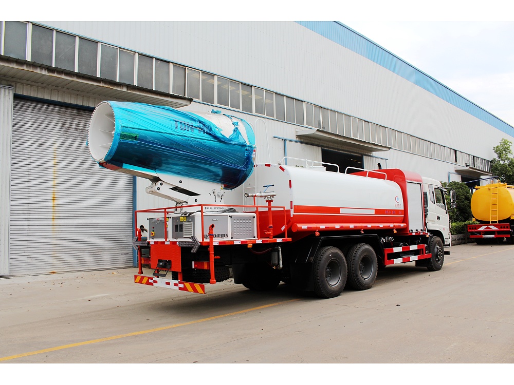 东风随专后双桥雾炮雾炮车(国六16立方/50-120米雾炮)